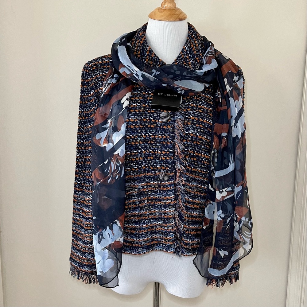 St. John Navy and Copper Tweed Blazer with Floral Scarf - Picture 2 of 15